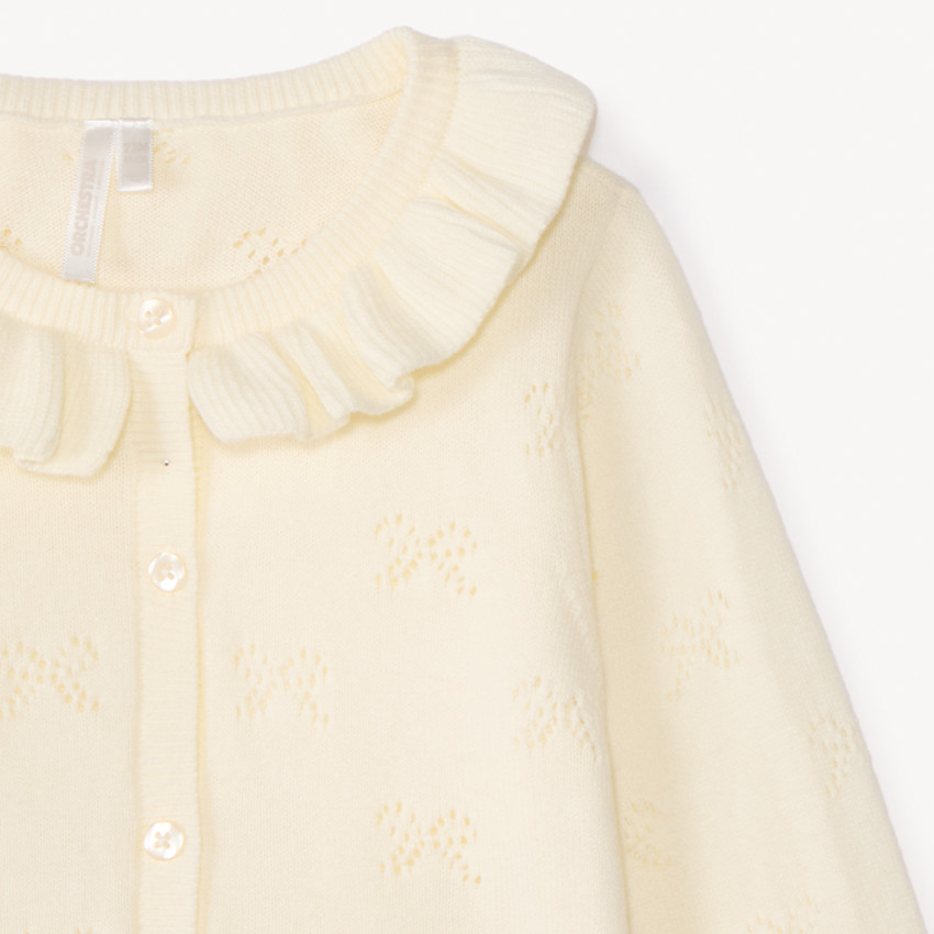 Gilet col claudine en tricot avec broderie ajouré pour bébé fille 