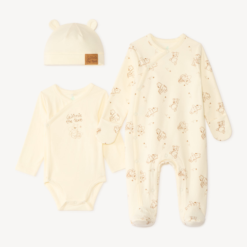 Set voor pasgeborenen van 3 delen met Winnie de Poeh. 