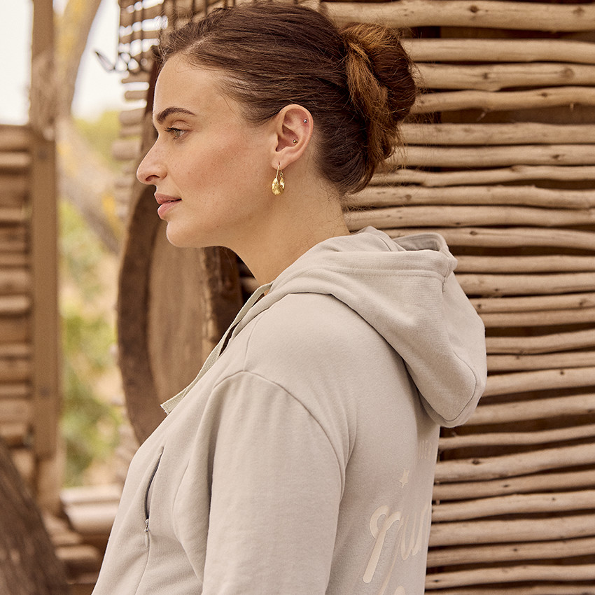 Sweat de grossesse et d'allaitement à zip et patchs bouclettes 