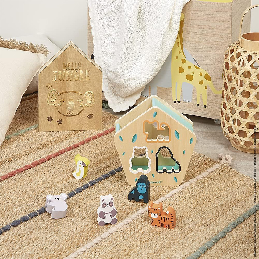 WWF houten dierenvormstoof 