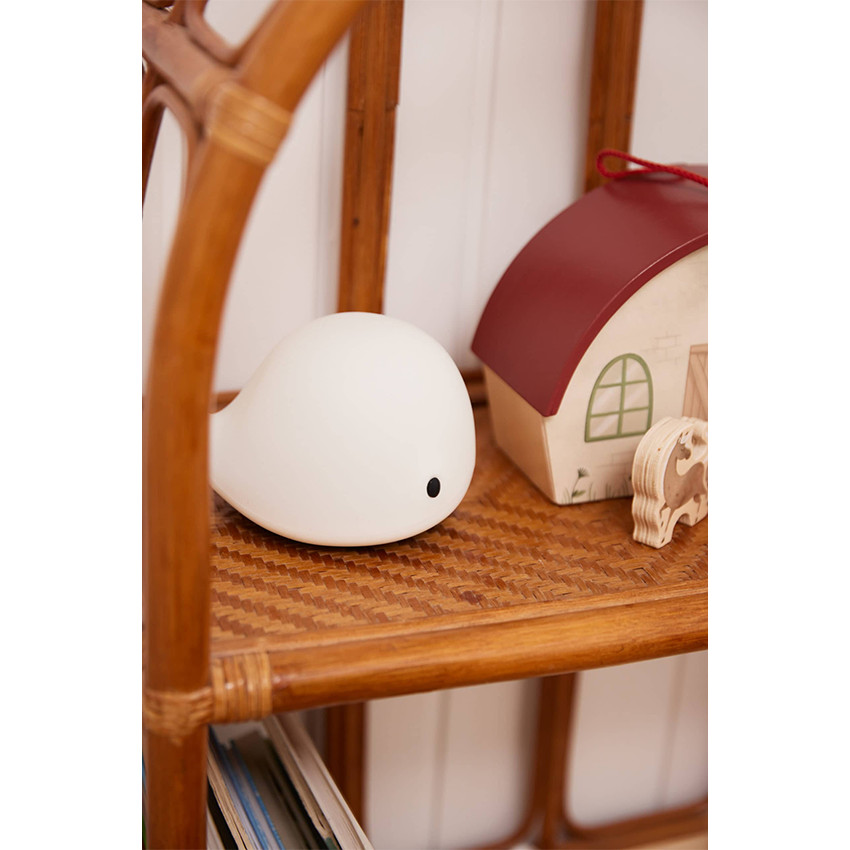 Houten boerderij met handvatten en 8 figuurtjes 18m+ 