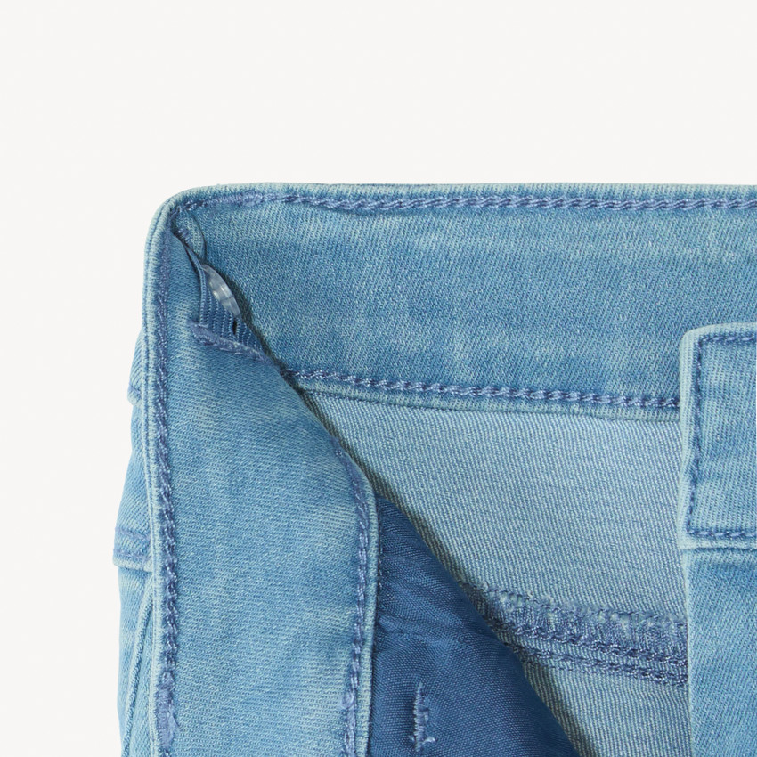 Short en denim effet délavé pour fille 