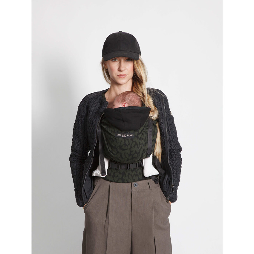 Buikdrager 2-in-1 HoodieCarrier 2 Limited Edition Wild Camo 