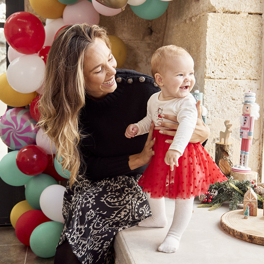 Trui in effen breiwerk met sierknopen voor dames 