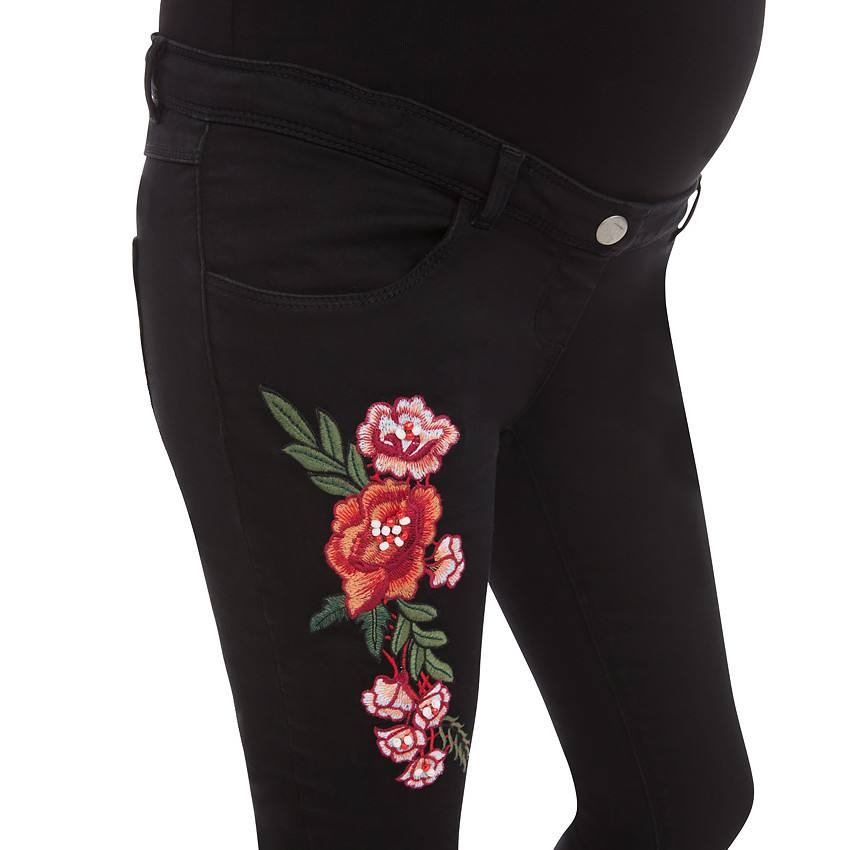 Zwabgerschapsjeans slim fit met bloemenborduurwerk 