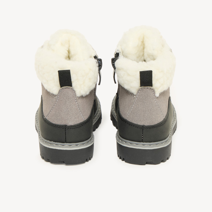Bottillons garçon à lacets et zip avec empiècement moumoutte 