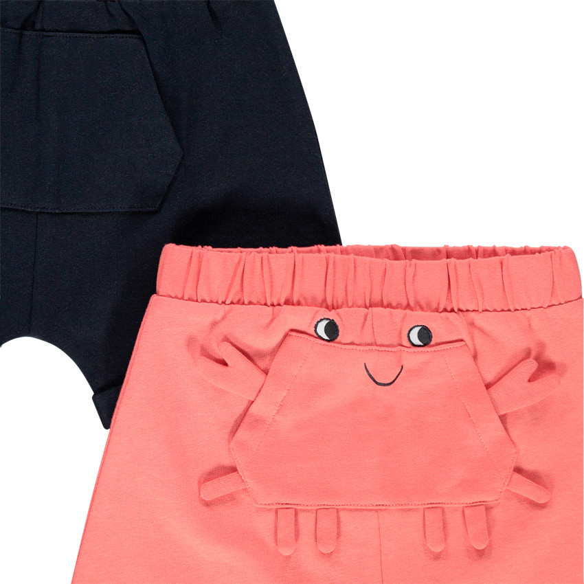 Lot van 2 biologisch katoenen bermuda