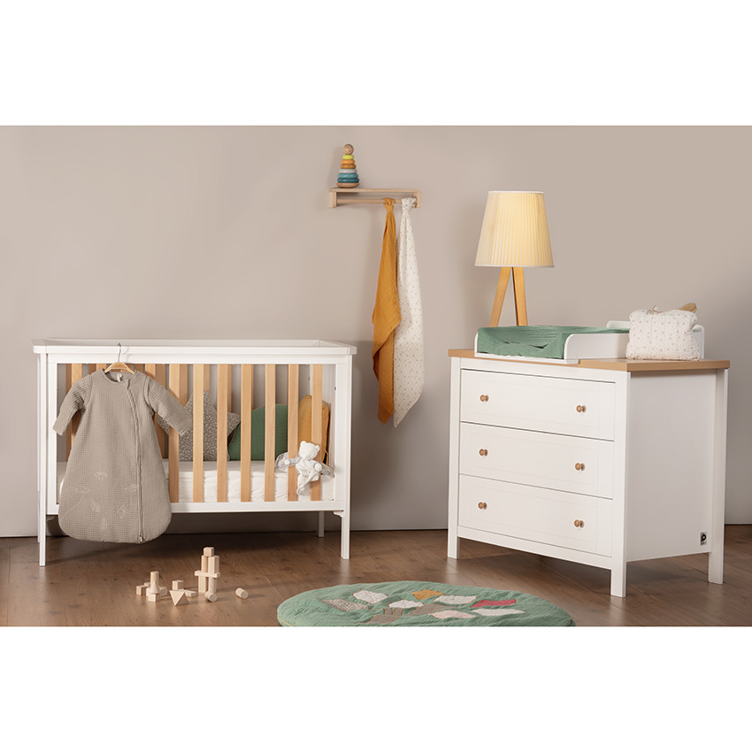 Lit bébé à barreaux Maidstone 60x120 cm 