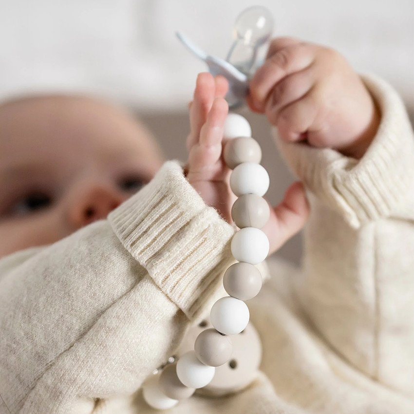 Fopspeenketting - Klei/wit 