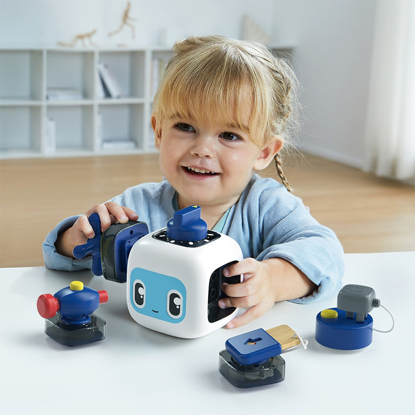 Cube d'activité 18m+  