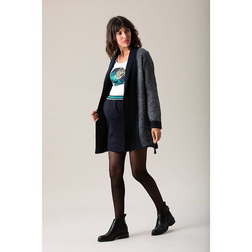 Korte zwangerschapsrok met blinkende, elastische taille 