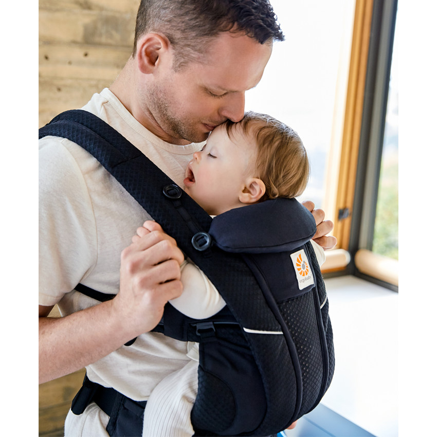 Porte-bébé Omni Breeze - Onyx Noir 