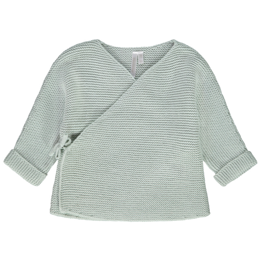 Gilet en tricot point mousse effet cache-coeur pour bébé 