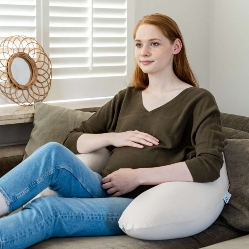 Housse de coussin d'allaitement Buddy corduroy sand 