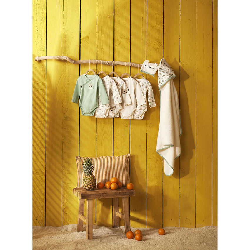 Lot de 5 bodies manches longues Léopard pour bébé garçon avec ouvertures différentes selon l'âge 