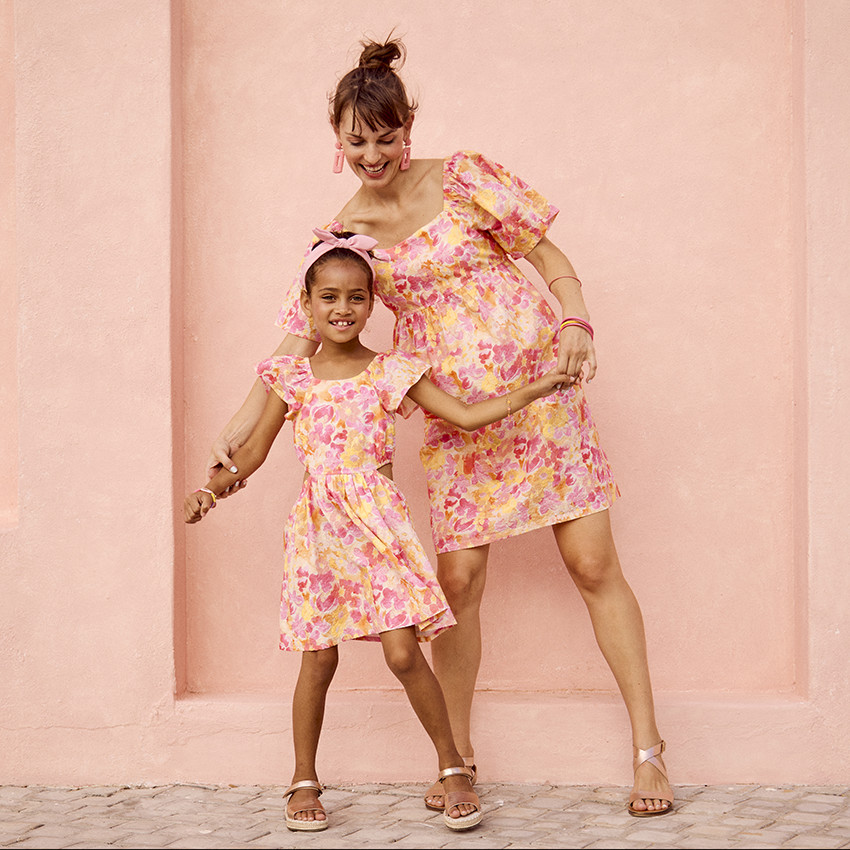 Korte mouwen jurk in seersucker met bloemenprint voor meisjes 