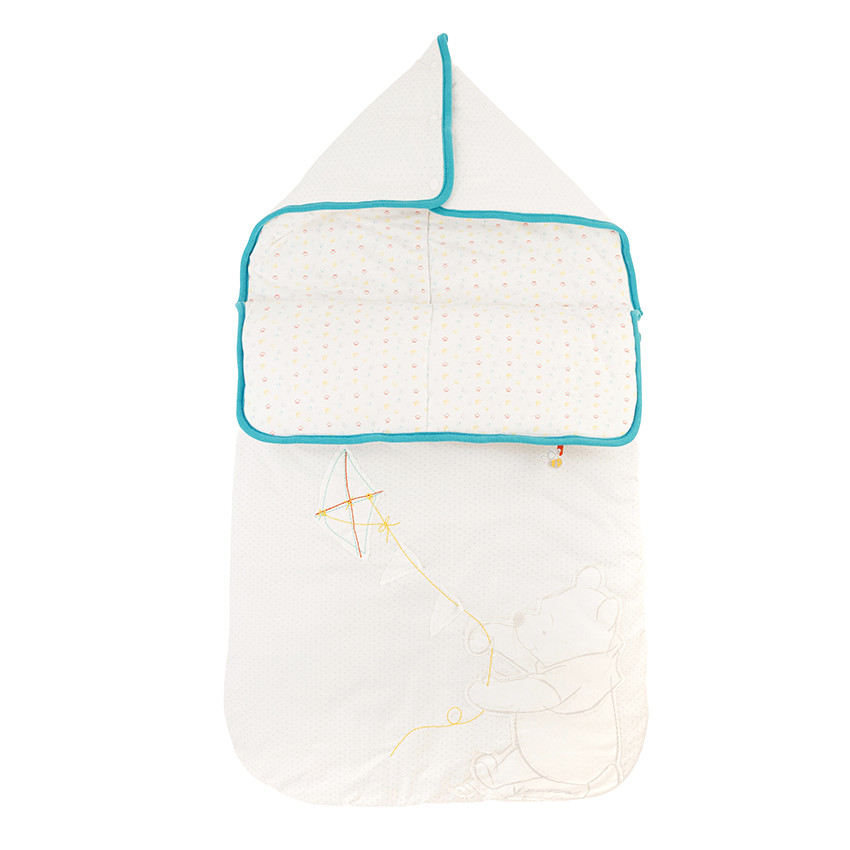 Nid d'ange ouatiné Disney avec patch Winnie 