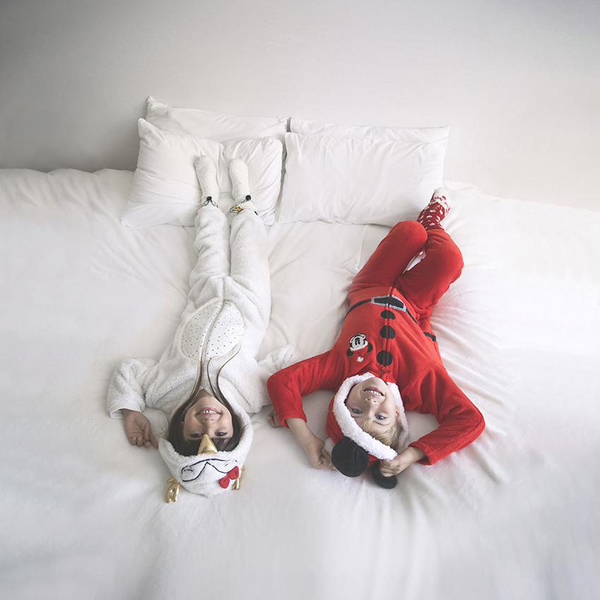 Surpyjama renne en sherpa esprit Noël pour enfant fille 