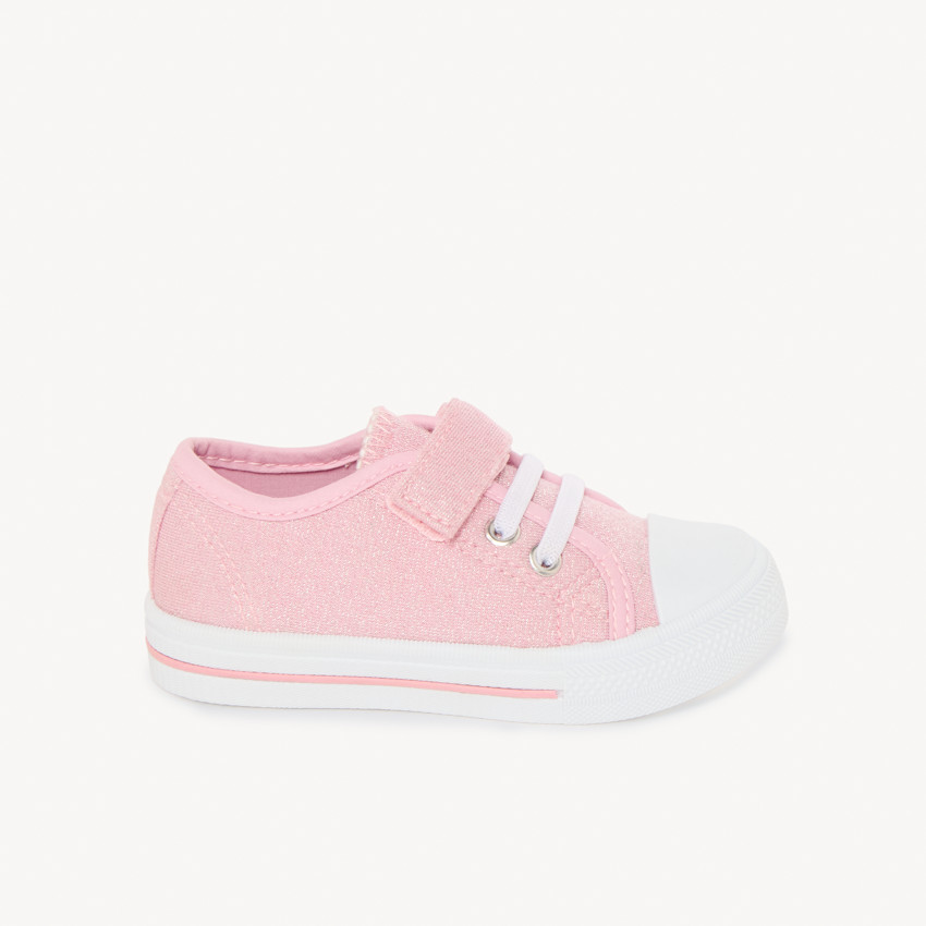 Lila lage sneakers met klittenband en elastische veters voor meisjes. 