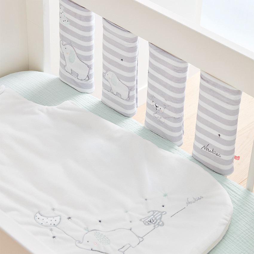 Bed- en parkbeschermers Anna & Milo - grijs met strepen 