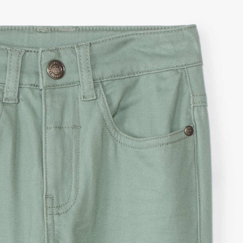 Slim fit unicolore crinkle broek voor jongens 