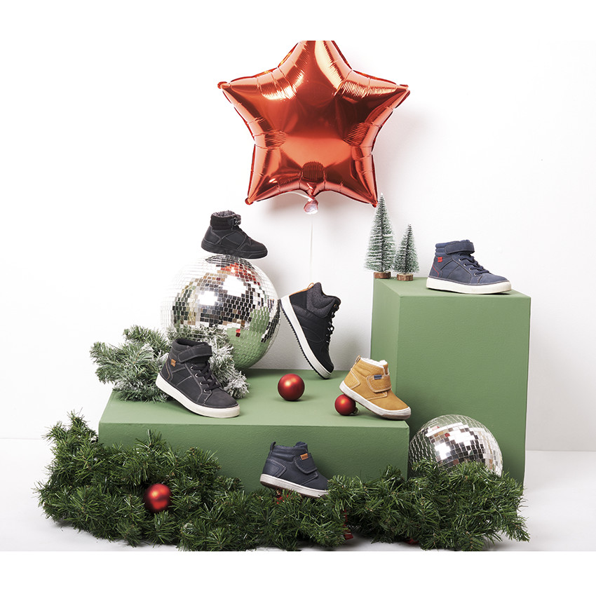 Booties met klittenbandsluiting en warme voering voor jongens 