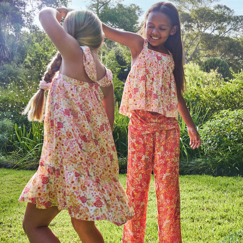 Vloeibare broek met bloemenprint en gedraaide details voor meisjes 