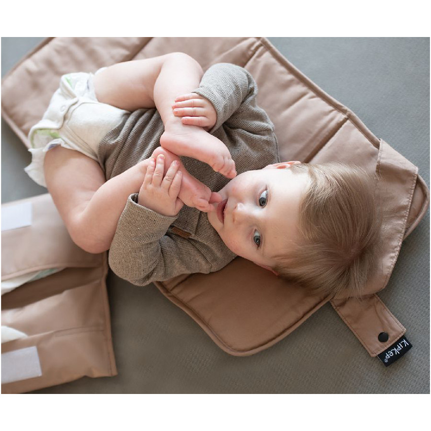 Matelas à langer + étui napper à couches Coffee 