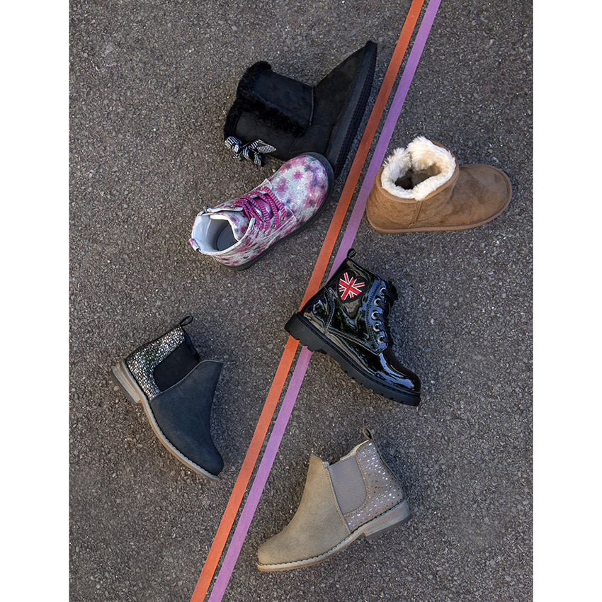 Demi-bottes fourrées avec noeuds au dos pour enfant fille 