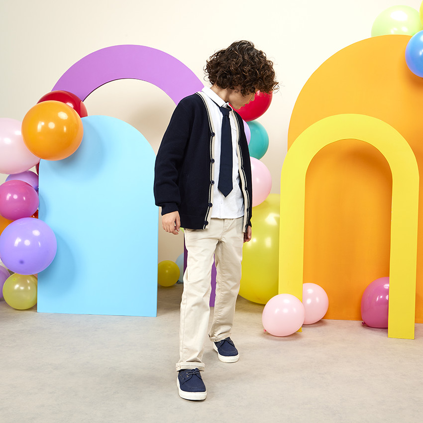 Vest in effen gebreid met ribbelafwerking voor jongen 