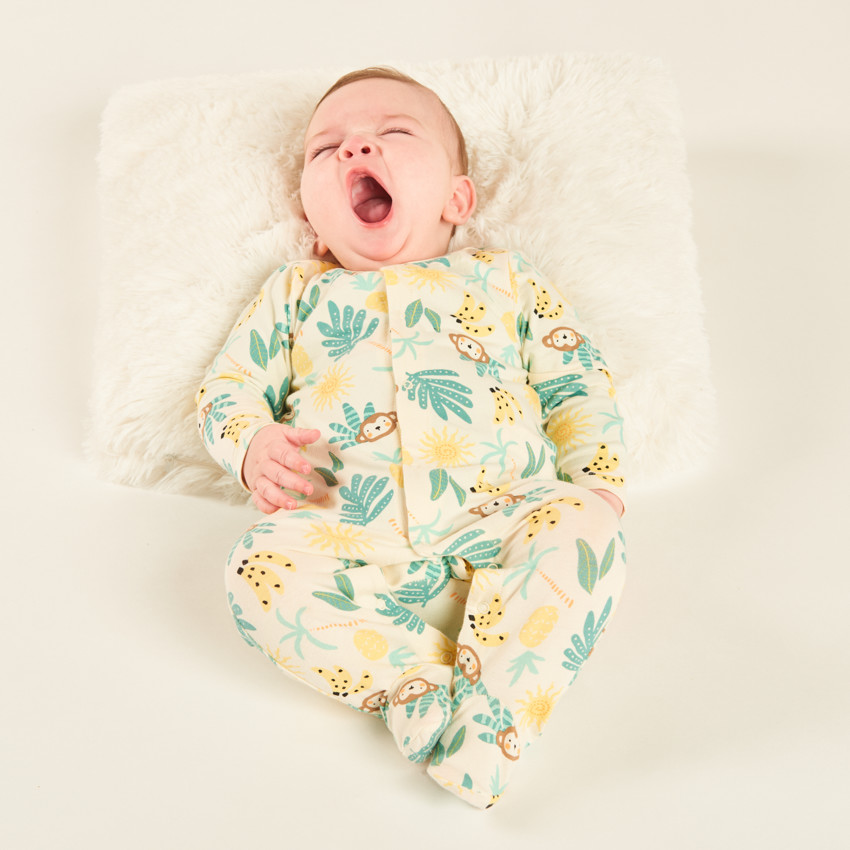 Set van 3 bedankjes met leuke prints voor babyjongens - verschillende openingen afhankelijk van de leeftijd. 