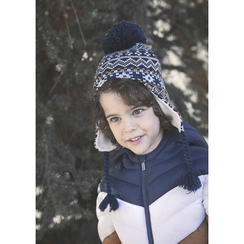 Ensemble van muts en snood met prints en voering van sherpastof 