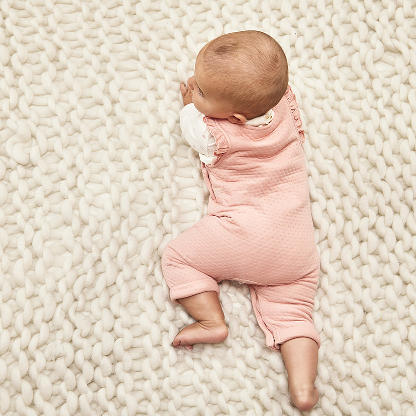 Twee-delige set met salopette voor babymeisjes 