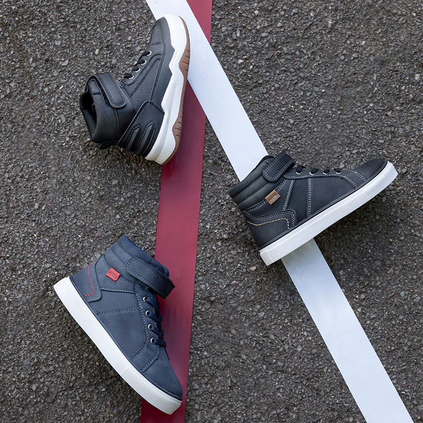 Zwarte booties met veters en scratch voor jongens 