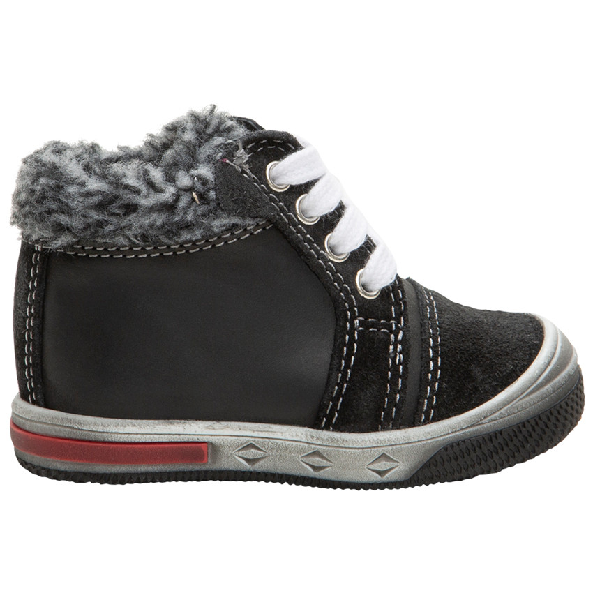 Lederen laarsjes met veters en hals van imitatiebont 