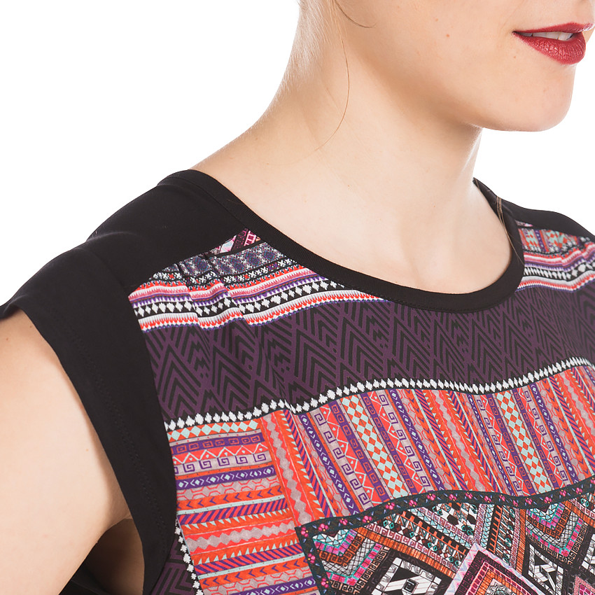 Top van mouwloos zwangerschapspatroon 