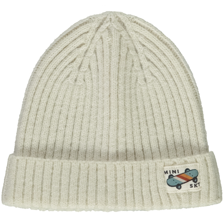 Muts met geribbelde structuur en bedrukt etiket voor jongen 