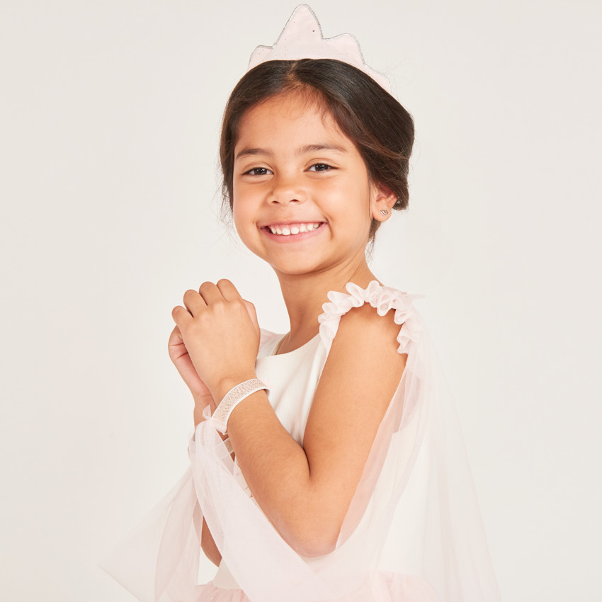 Robe bi-matière avec sa cape en tulle et sa couronne pour fille 