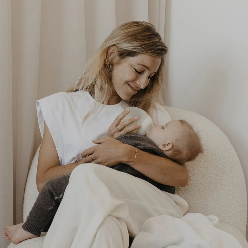 Geboortekit Bestie 1x Zuigfles 240ml 2x Zuigflessen 150ml Sand-Blush 2x Spenen xs 