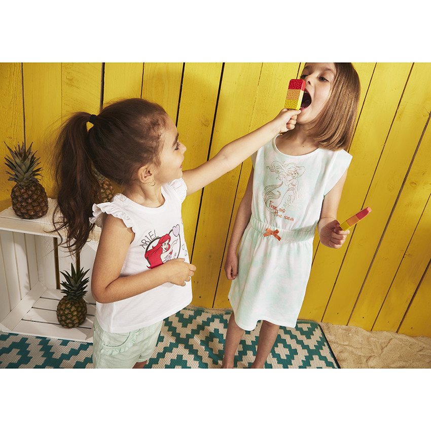 Short uni en toile fantaisie avec détails volantés pour bébé fille 