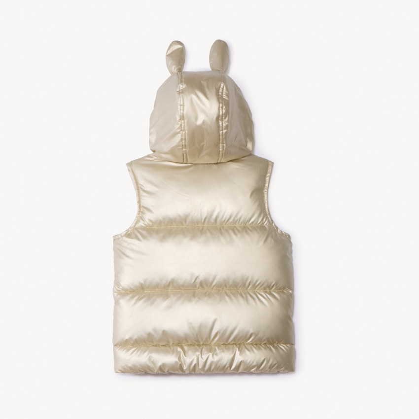 Mouwloze bodywarmer met kap en speelse oren voor babymeisje 