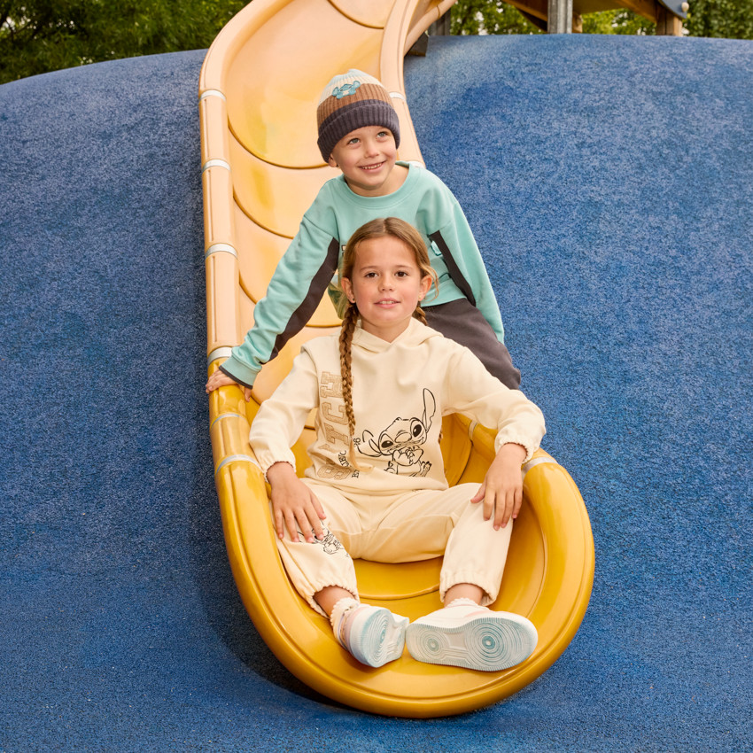 Bonnet en tricot tricolore Stitch Disney pour garçon  