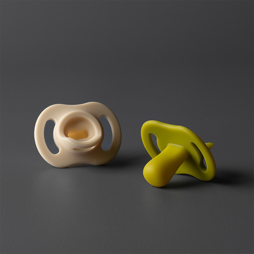 SUCETTE SILICONE PACK DE 2 SUCETTES ULTRA LÉGÈRE TOUJOURS EN PLACE - 6/18M 