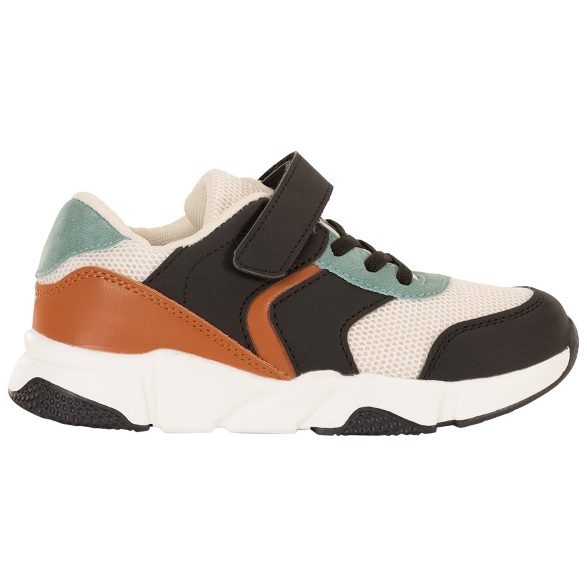 Lage sneakers met mesh inzetstukken voor jongens 