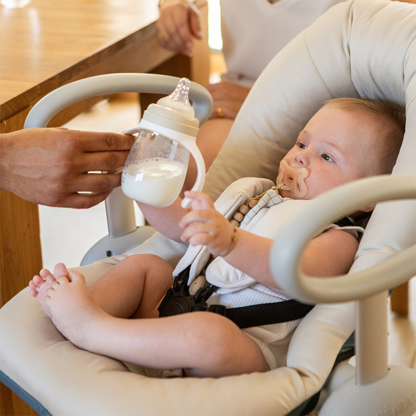 Biberon d'apprentissage 2 en 1 à anses 210ml argile 