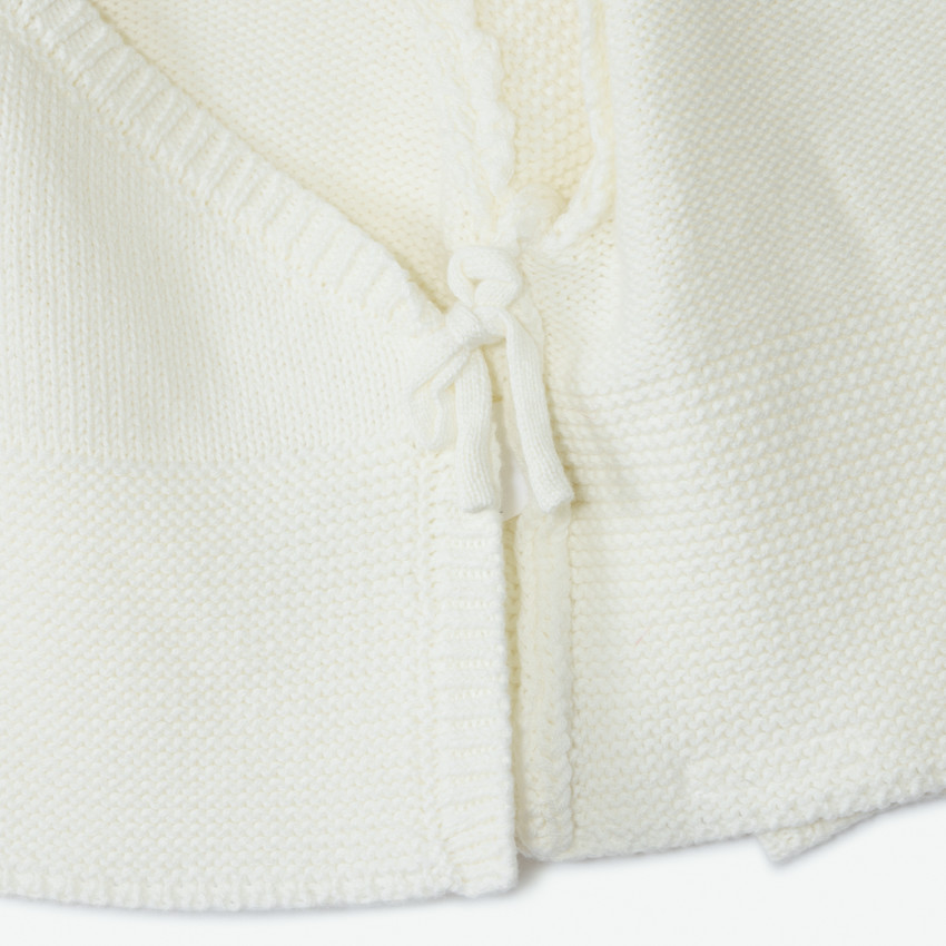 Gilet en tricot effet cache-cœur pour bébé prématuré 