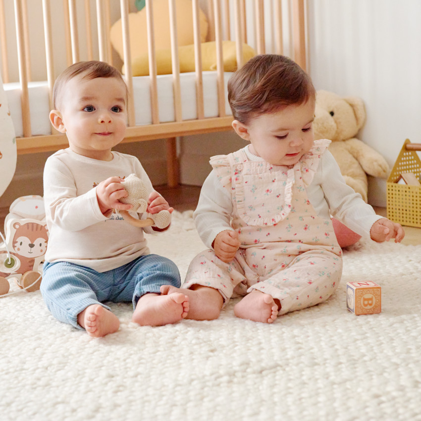Ensemble 2 pièces avec salopette imprimée pour bébé fille 