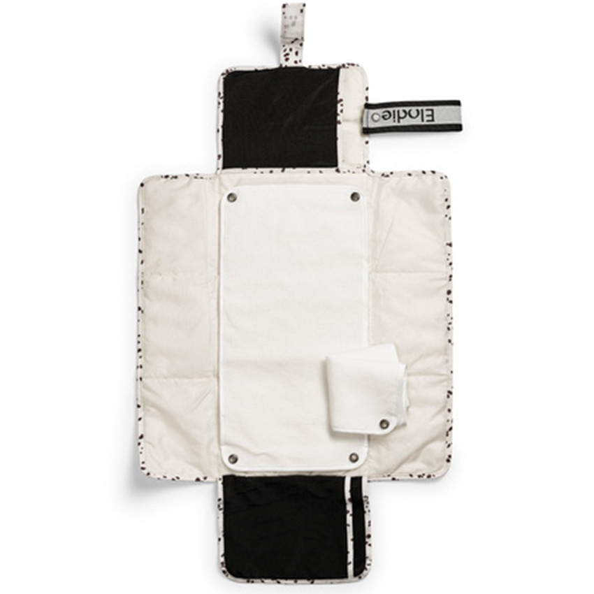 Reis verschoonmatje - Dalmatian Dots 