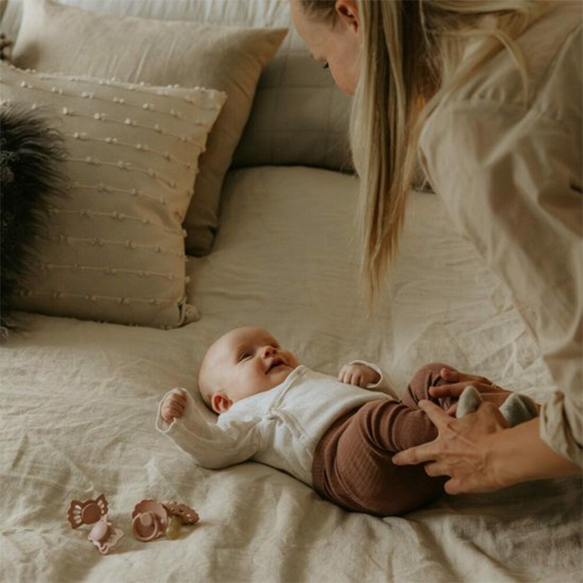 Pack van 4 fopspeen "Eerste fopspeen voor baby" Blush 