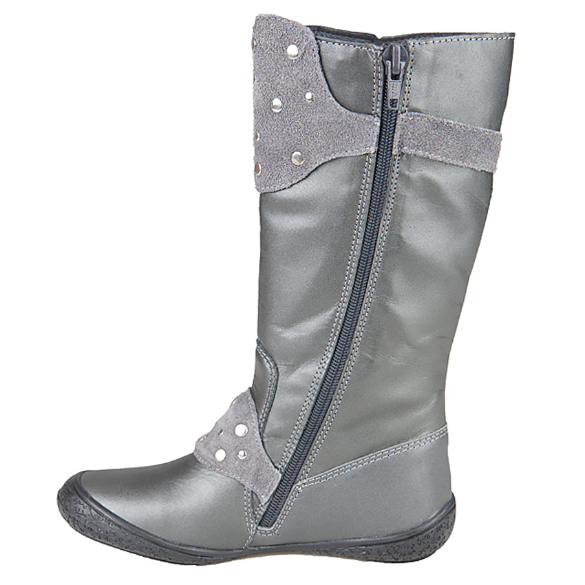Bottes grises en cuir avec boucles et rivets 